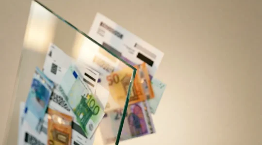 Concept de protection financière contre l'augmentation des primes d'assurance